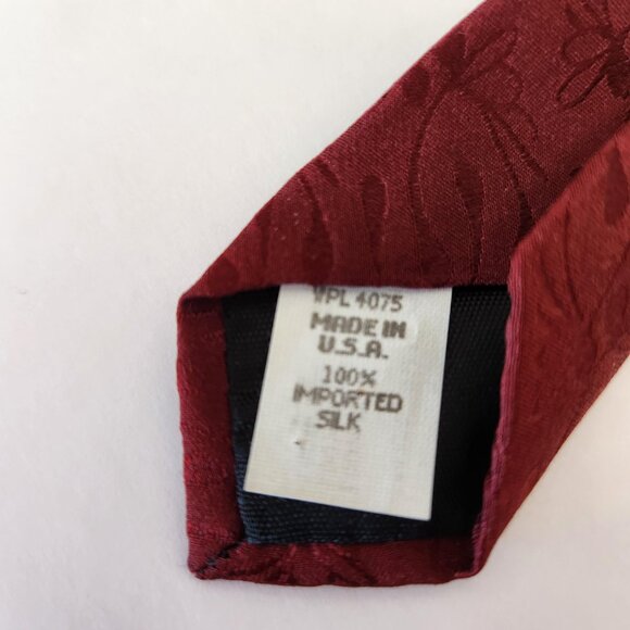 Make-A-Wish Silk Tie – “Wishes Do Come True” - Picture 3 of 5